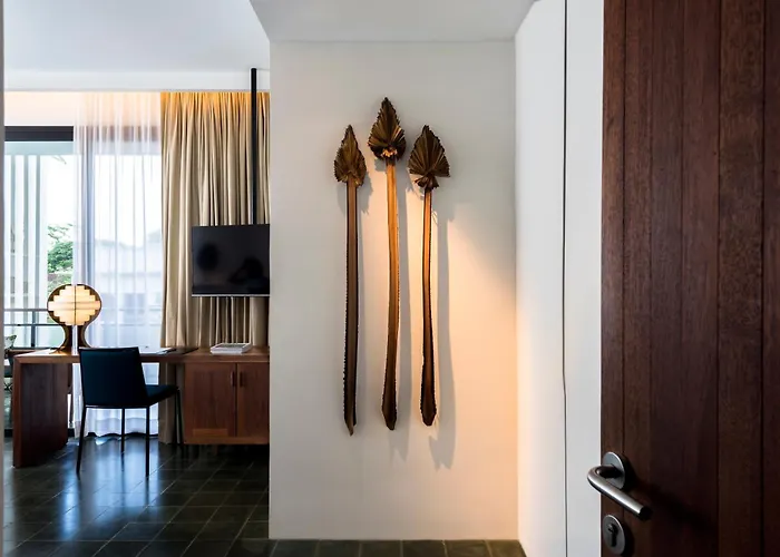 Hotel Viroth's
